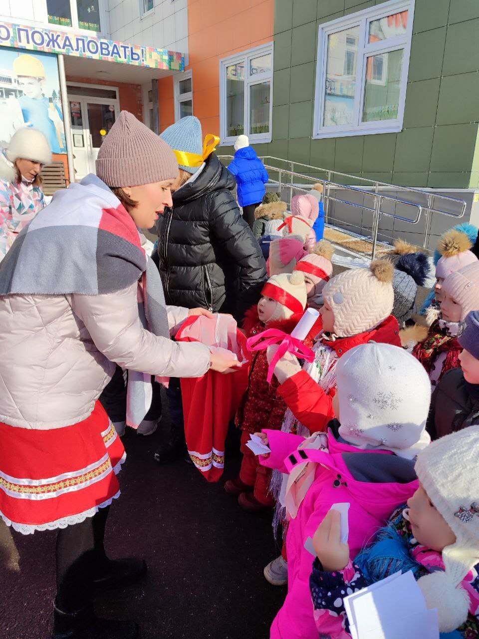 101 лицей. Масленица пришла, широкая пришла.